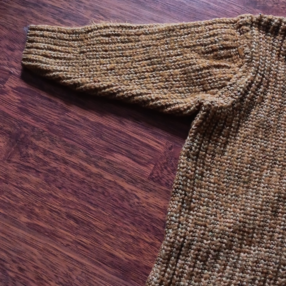 💟Cable‎ knit sweater - Picture 3 of 6